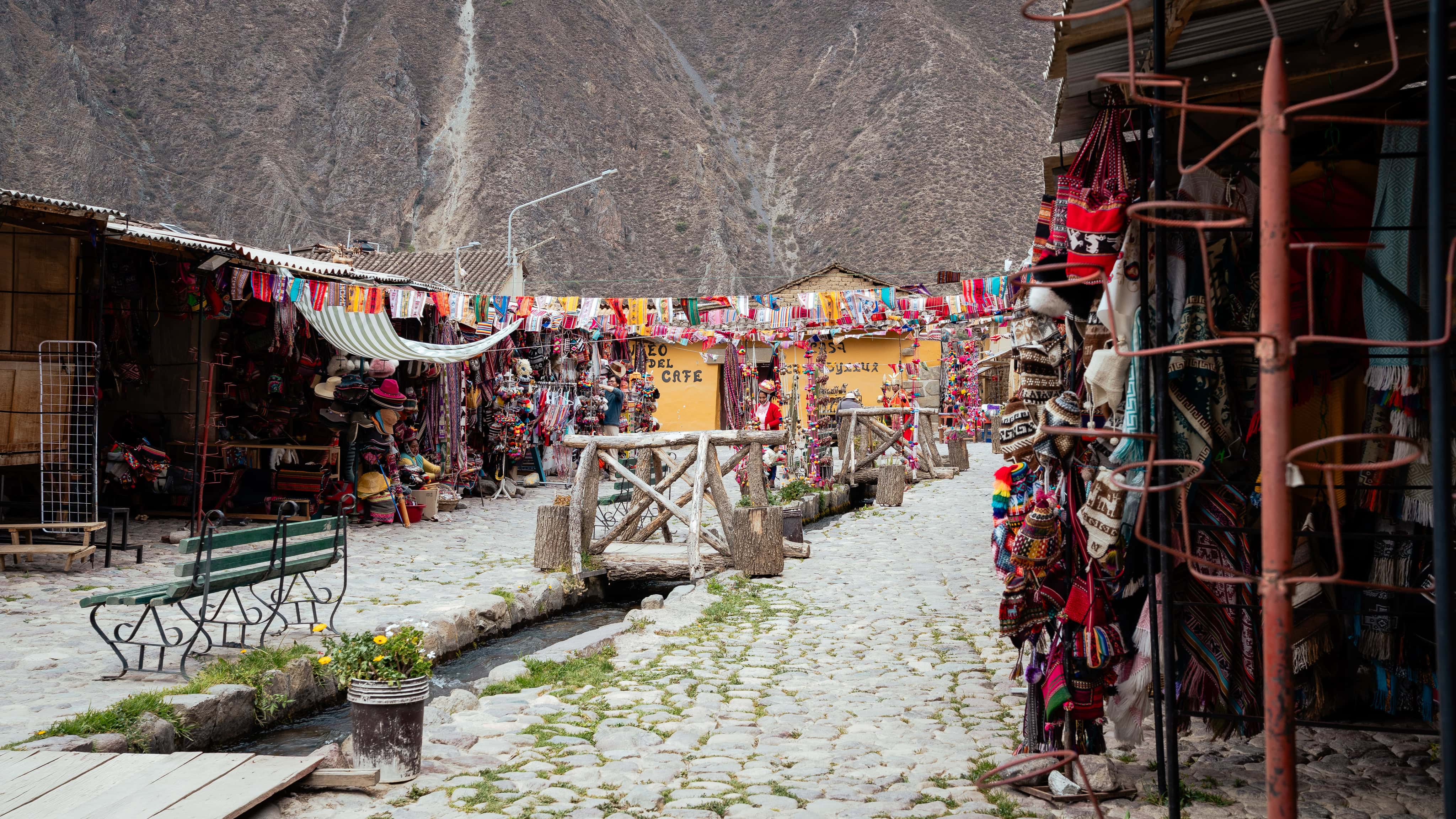 Ollantaytambo Market