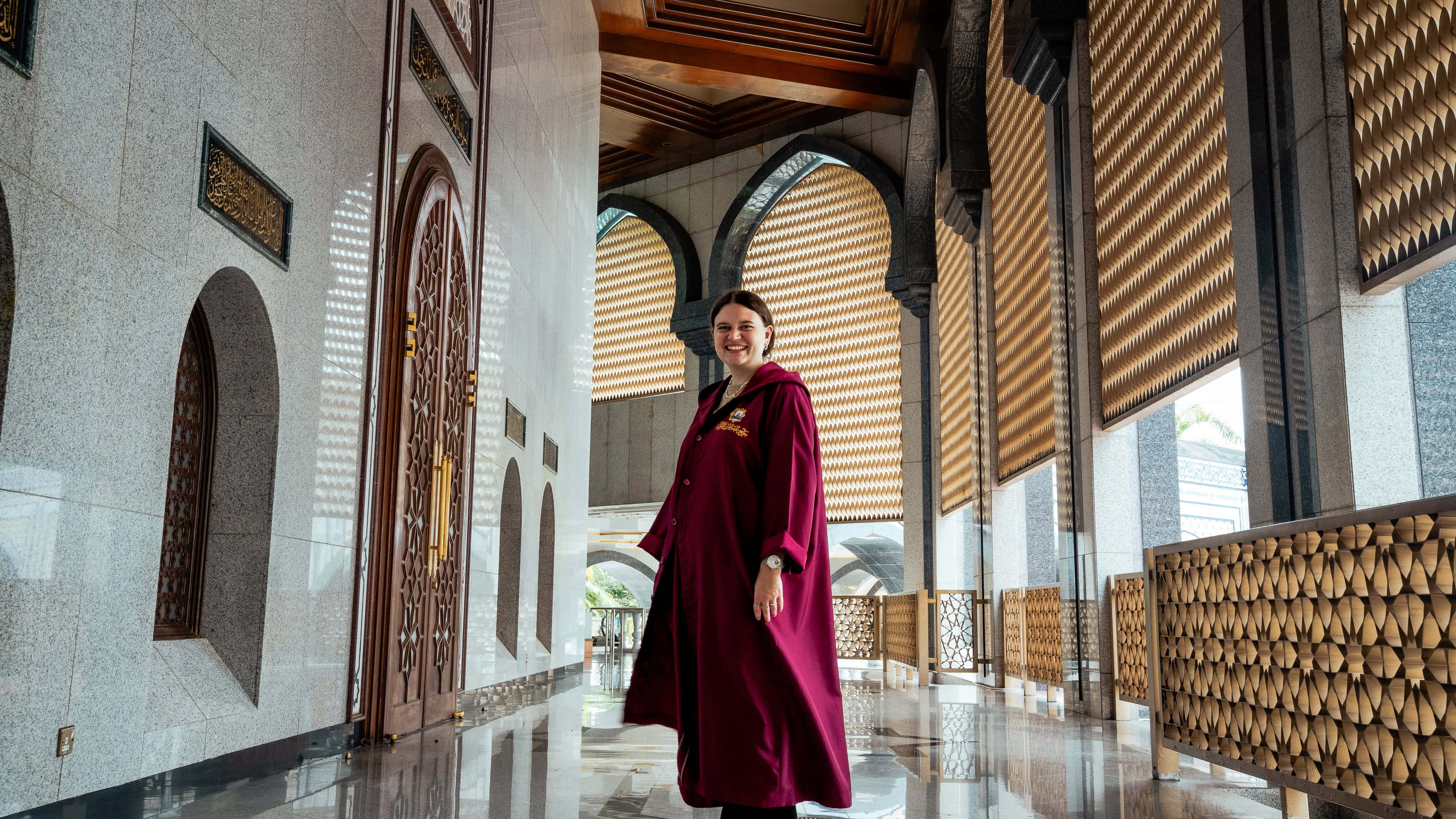 Anna in Jame' Asr Hassanil Bolkiah Moschee