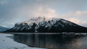 Lake Minnewanka